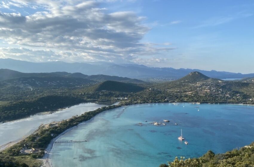 Corse-sud-Santa Giulia-plage-baie